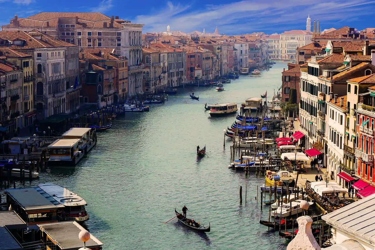 ¿Cuál es el producto comercial clave de Venecia?
