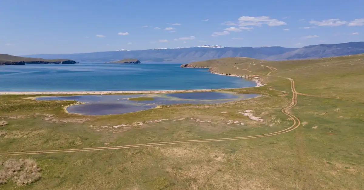 ¿Dónde explorar en los alrededores del Lago Baikal?