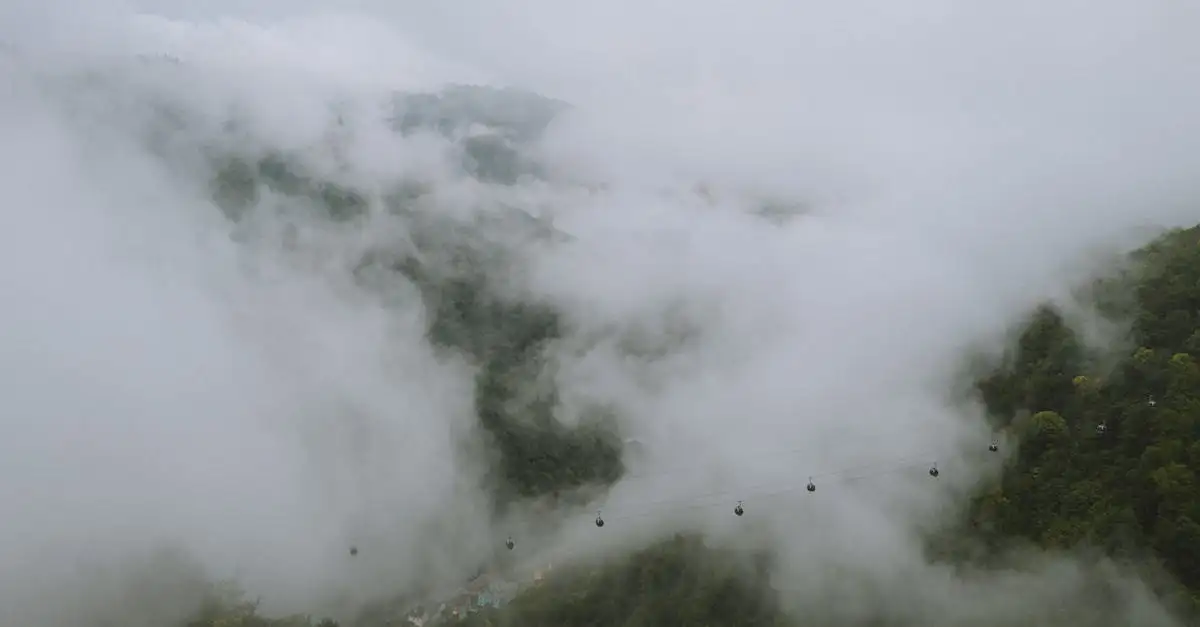 ¿Son los teleféricos clave para el transporte en montañas?