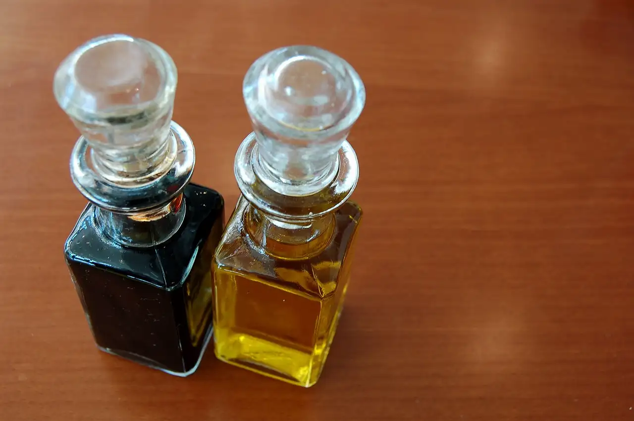 ¿Vinagre para eliminar manchas de cal en el vidrio?