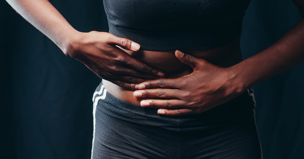 ¿Dolor en el lado derecho del abdomen en ovulación, qué significa?