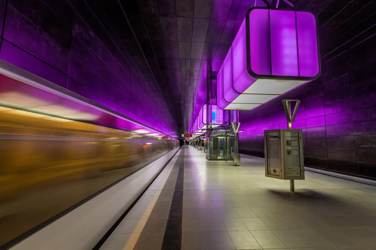 ¿Cómo se alimentan eficientemente los metros modernos?
