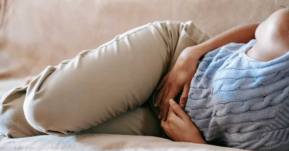¿Dolor abdominal y secreción acuosa: ¿es motivo de preocupación?