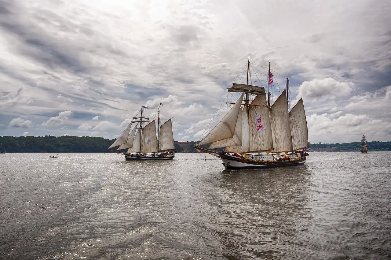 ¿Cuál fue el rol de los barcos de vela en el comercio oriental?