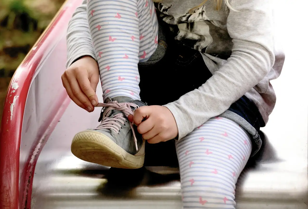 ¿Cuál fue la influencia de Fröbel en los jardines de infancia?