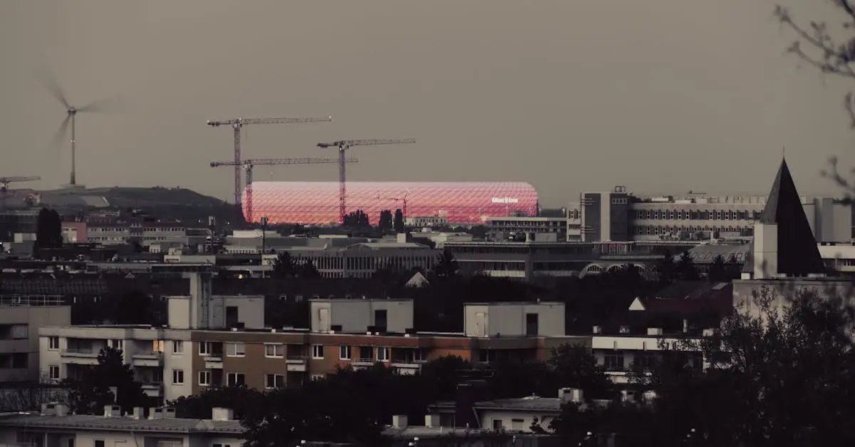¿Cuál es el nombre del colorido estadio del Bayern Múnich?