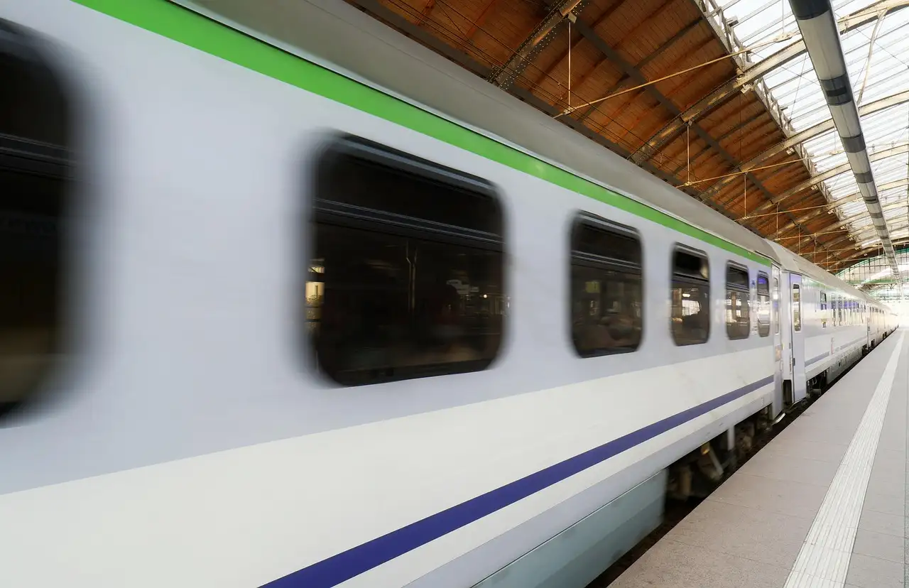 ¿Los trenes de levitación magnética son el futuro del transporte?