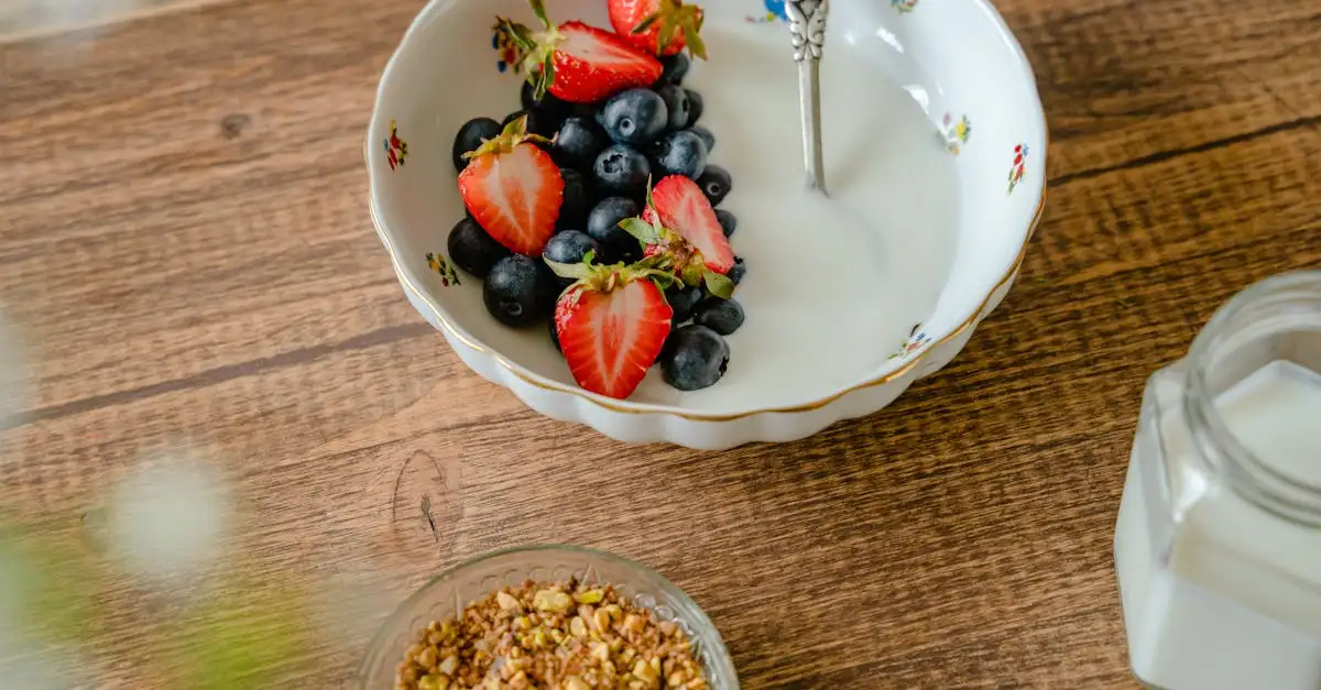 ¿Es saludable combinar yogur con arándanos? Descúbrelo aquí.
