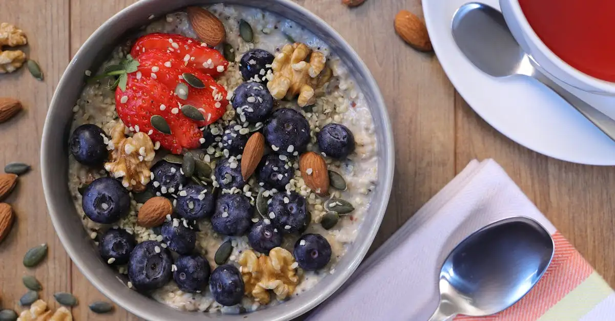 ¿Es saludable combinar yogur con arándanos? Descúbrelo aquí.