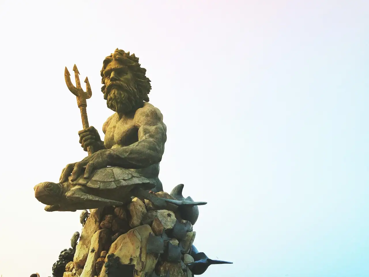 ¿Por qué es relevante Poseidón en la mitología griega?