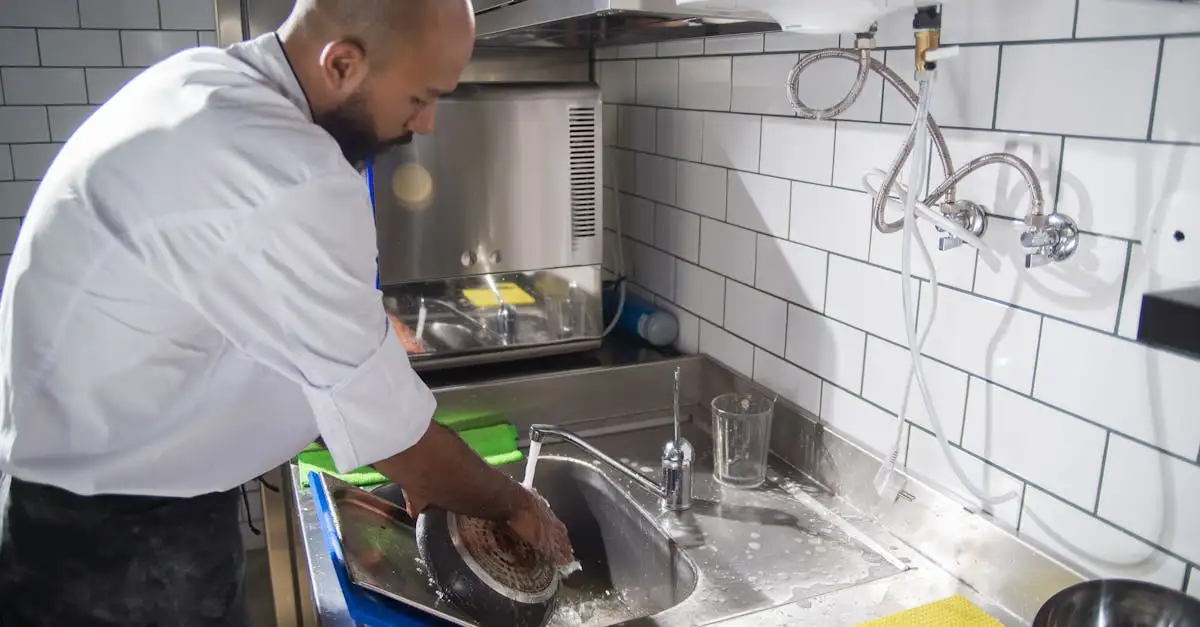 ¿Sabes cómo limpiar tu freidora con jugo de limón?