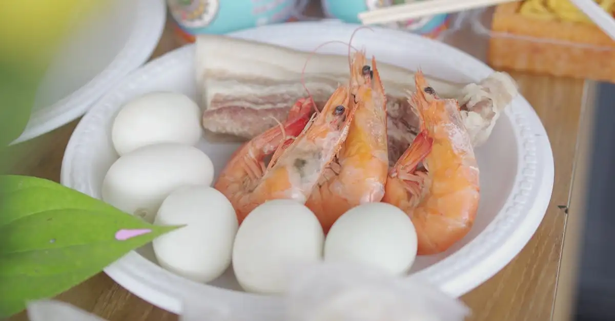 ¿Cómo son visualmente los huevos de camarón?