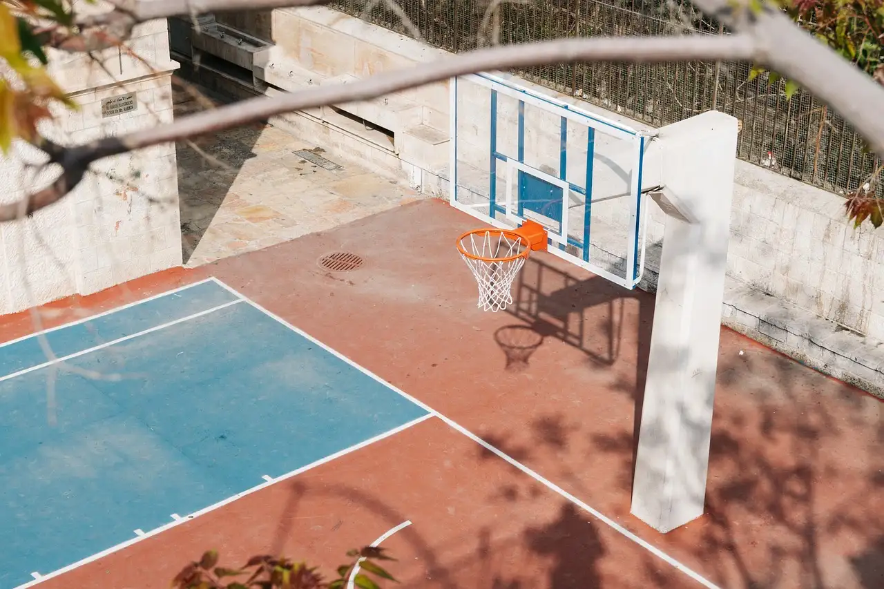 ¿Cuánto tiempo se juega al baloncesto 3x3? Descúbrelo aquí.