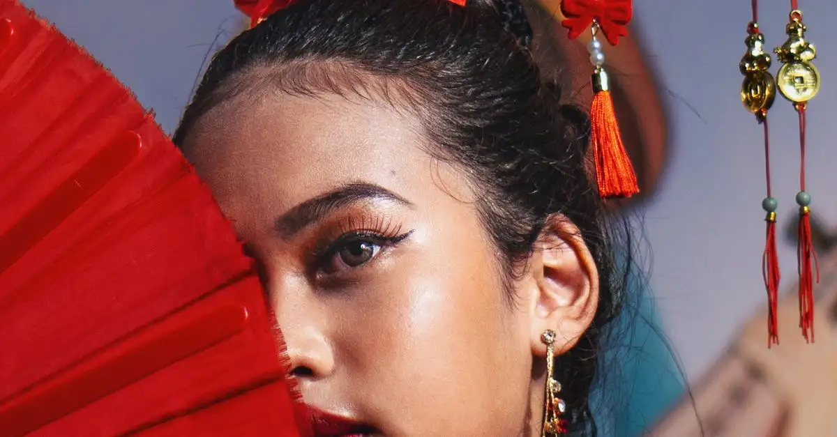 ¿Qué colores de ropa combinan mejor con el cabello rojo?