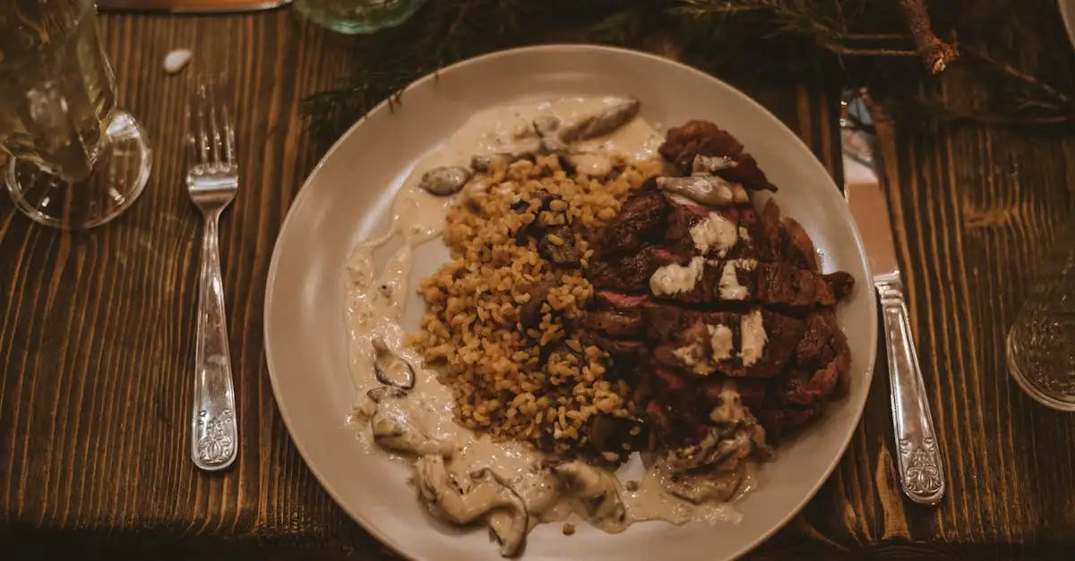 ¿Qué carne combina mejor con salsa de champiñones?