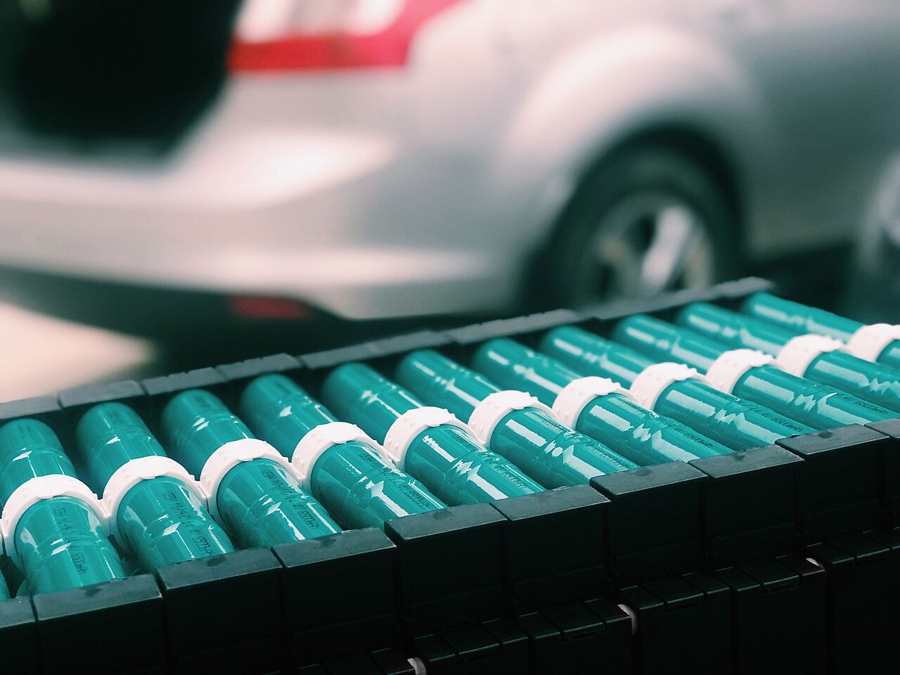 Batería de coche 2026: cómo cuidarla y cambiarla
